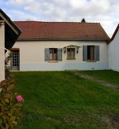 La Maison Des Bailleutins-gite Spacieux A La Campagne, A Mi-chemin Entre La Baie De Somme Et Amiens Bailleul (Somme)